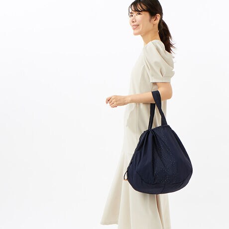 [^:44631]NXJʂƁA˔@ƂĖKQJɔāA1͎ĂobÔ߂̃CJo[BƂƂƍ~JӖuPiovigginevsIBbWliɌjuPiovƖt܂BJ؂ȃobO@uPioisIjv́A100TCNiCgpBɌyʂŁAނƎ̂ЂɎ܂RpNgTCYȂ̂ŁAobO̒̃}XgACeƂĖgтĂV[YƂȂĂ܂Bqfނ̓EbgrČyAvȃiC^t^łBq舵̒ӁE@rvF@A_X@Z@@@@fP[gN[@~@@RfBVjON[~ @AN[i[~H{Ă鐶nł̂ŁAg߂̓A_Xɂg܂B