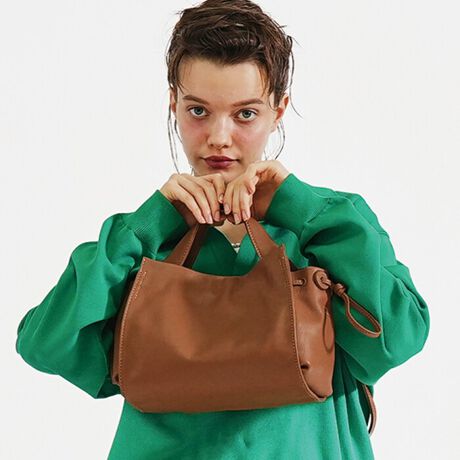 [^:44761]\[V[Y̑fނAbvf[g܂BS[g̊vׂ͍߂̊ۃV{Atbg͕\ʊŃN[ȃjAXɎdオĂ܂Bqfނ̓Ebgr₵̎ށF^j₵@@ۂ܂Ă̂ŁAolARVAyƑϋv˔fނłBgقǉオA_炩ȎɕωĂ䂫܂B<舵̒ӁE@>€vF@A_X@@@@fP[gN[@@@RfBVjON[ @AN[i[