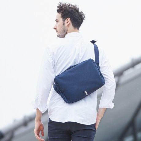 [^:62882]^E[XJWAȒʋ΃X^CɍœKȃV_[obOłB|PbgARpNgŋ@\IȐ݌vłBE@2C^CvE@A4t@CTCYΉE@wʂɂ̓X}[gtHṕuX}[gANZX|Pbgv𓋍ځi1jE@Eǂ炩łANZX₷悤ɐ݌vꂽ}`ANZX|PbgE@}`ANZX|Pbg͓Ԃ2ו̏oꂪ\E@̂̑Oʂɓۂ₿ƂɂȂnhQɔzuE@ԂɈSȃtN^[}[NtE@ɂ̓yX}[gtH[łI[KiCU[|Pbg𑕔E@obNɂ胏^b`ŎOłV_[xgE@{̐nɂ͂ƂGʂJɂSȂ͂HE@tggbvɏ[|PbgP@wX}[gANZX|Pbg[Smart Access Pocket]xfoꂪłĊ藎ɂ\̃X}[gtHp|PbgłByîm点z̏i2024N21牿i{Ă܂B͂鏤iɂĂ^Oȉꍇ܂ݕ\ĂTCg\i̔iłB\߂܂悤A肢\グ܂B