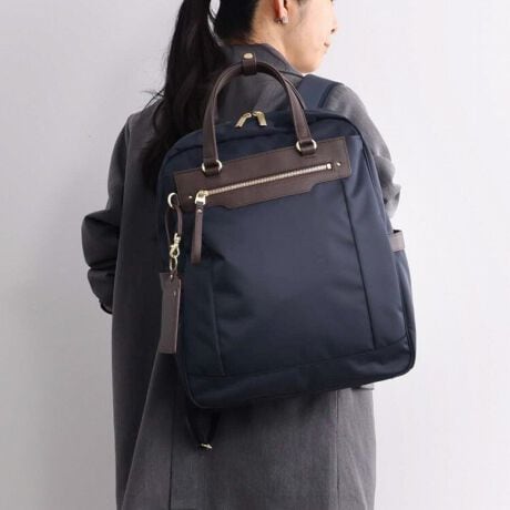 [^:68705]ǂȃX^Cɂ킹₷Ao܂őΉ\ȏ̂߂̃rWlXV[YS̎[͂ŁAo܂őΉrWlXbNBPPC[Xy[X14.0C`m[gPCAA4t@C[\BNbVŁASăm[gp\R^ԂƂł܂BPC[C[ƗĂ̂ŁAvCx[gȉו͂Ɍ邱ƂȂPCo܂BQl[@14.0C`m[gPCFW33~H24~D2.5cmA4t@CF31.3~23.1cm2C\͉ו̎d₷悤A2C\̗pBPC⏑ނXy[XƕỉוXy[XłꂼꕪĎ[\Ȃ̂œꂽו₷ꂢɎd܂Btg|Pbgtgւ͖hyȂǂ̂Ɏo̎[ɕ֗ȃx^t|PbgځBwʃ|PbgZLeBʂSȔwʂփt@Xi[|PbgځBMdi̎[ɂSłB{gz_[CCւ͐܂ݎP𗧂ĂĎ[ł֗ȃ|PbgBZbgAbv@\oɂ֗ȃX[cP[X̃vhCunhɌŒłxgtBeɒuۂɉꂪtɂAetBnÂꏊłו₷悤A邢x[W̐nfUC̗pBpXP[XobÕfUCɍO\ȃpXP[XtB----------------------@\ڍ<CC>NbVPC[|Pbg~Pt@Xi[|Pbg~P{gz_[~P<tg>I[v|Pbg(Б}`)~Qy~PL[tbN(DĴ)~Pt@Xi[|Pbg~PTCh|Pbg(}`)~Q<w>I[v|Pbg(}`)~PI[v|Pbg(Б}`)~2ZbgAbv@\----------------------