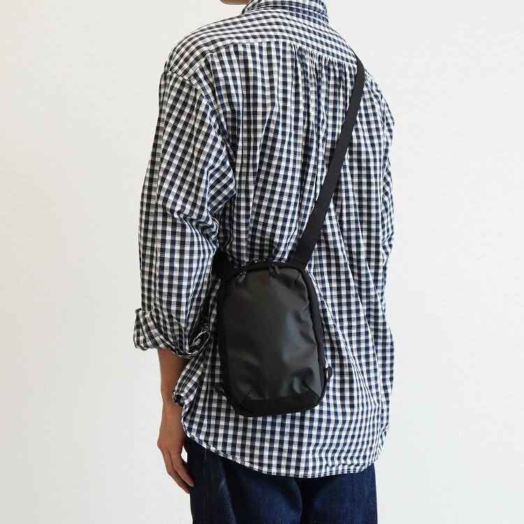 [�}���C]�V�����_�[�o�b�O �΂ߊ|�� �y�� ace. ���O�����e�B�X�N���X /ace.�iace.�j �u���b�N