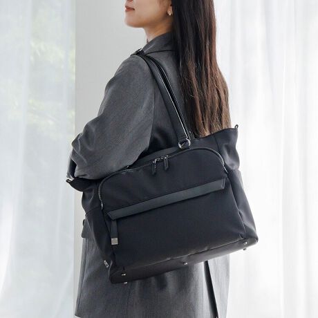 [^:68803]nCNXȍƋ@\ŁAÑrWlXobOuvv@\̍ÂfUC̃g[gobOłBrWlXV[Ɋ􂷂13.3C`m[gPCAA4t@CTCYBOÂǂɂׂȃACe̎[ɕ֗ȃ|Pbg𑽐zuĂ܂B{̑fނɂ͍T߂Ȍ򂪏iȃiCcCAtɂ͌^̃XvbgU[ivj̗pAGKgȃfUCɎdグ܂BPC[X[u13.3C`m[gPC[\BNbVŁASăm[gp\R^ԂƂł܂BPCX[u͉Ȃ̂ŁAו̗ʂACeɂĎ[Xy[X؂邱Ƃł܂BQl[@13.3C`m[gPCFW31~H22~D2.5cm|Pbg̎[ɕ֗ȃ|Pbg𑽐zuB{gz_[܂ݎP𗧂ĂĎ[ł֗ȃ|Pbg2ݒuBɋzngpĂ܂BiĴ݁jo[eNg|Pbgtg㕔ɍRECXERۉHngp|PbgzuB()ij RECXERۉH͐i̓̃ECX̐A@ۏ̍׋ۂ̑B}܂BaC̎Â\hړIƂ̂ł͂܂Btg|Pbg㕔ɂ͎[͂Ղ̑傫߃t@Xi[|PbgAɂׁ͍XACe̎[ɓKt@Xi[|PbgzuB㕔t@Xi[|Pbgɂ̓I[KiCU[|PbgL[Xgbvt܂BTCh|PbgpXP[XX}[gtH̎[ɓKI[v|PbgBwʃ|PbgwʂɃt@Xi[t̃|PbgzuBMdi̊ǗȂǂɂ𗧂܂BZbgAbv@\wʃ|Pbg̏㉺̃t@Xi[J΁AZbgAbvxgƂĂgp\BX[cP[XȂǂ̃vhCunhɌŒł܂BnhؚmۂȂAdו̎₷悤݂𒲐܂Bnh|悤ɐ݌vĂ邽߁AƂ⏰ɒuƂזɂȂ܂BV_[xgtO\ȃV_[xgtŁAV_[obOƂĂgp\Bt@Xi[EJ[01ubNBNFubN09`R[FVo[11ubNLGFS[h----------------------@\ڍ<>E13.3C`PC[X[uEЃ}`t|Pbg~2Et@Xi[|Pbg~2E{gz_[~2<O>Eo[eNg|Pbg~1Etggbvt@Xi[|Pbg~1iЃ}`t|Pbg~2Ayz_[~2AL[Xgbv~1jEt@Xi[|Pbg~1ETCh|Pbg~2Ewʃt@Xi[|Pbg~1iZbgAbv\jEe