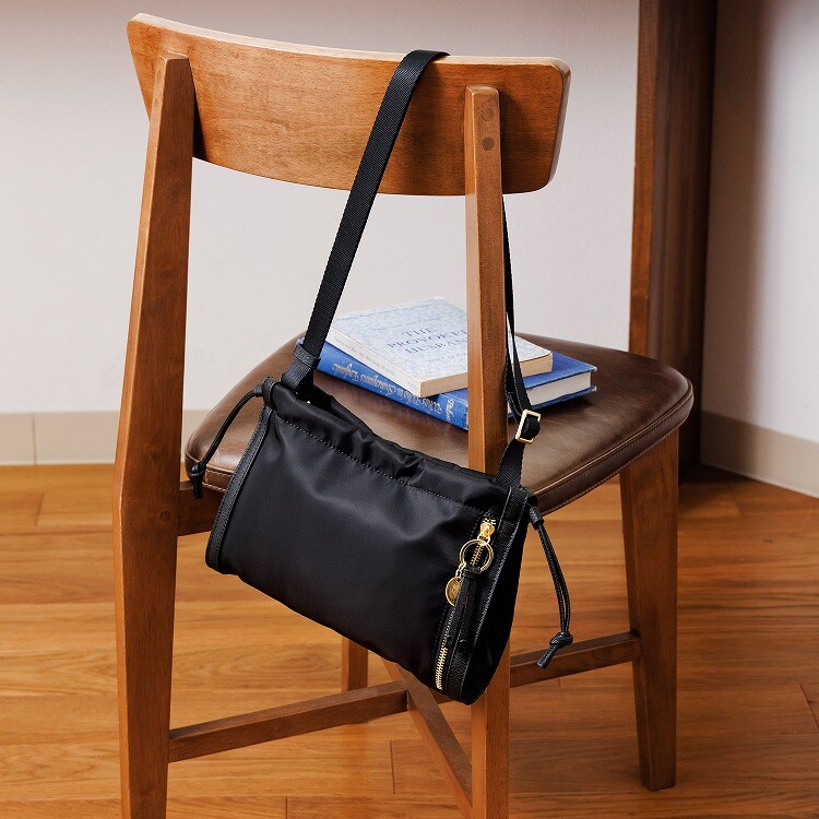 ショルダーバッグ ボディバッグ 猫 17835 ace. HAyU | ace. | マルイ