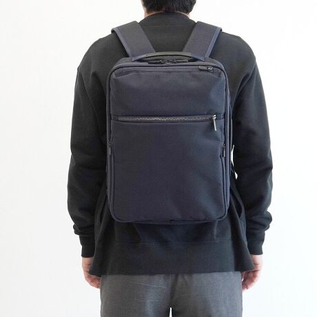 [^:68784]xXgZ[́wKWF^uxV[YATtBA[m̃R[ffނgNEWV[YBiȈۂ^̂{̑fނƁAtg|Pbg̋t@Xi[ŋ@\łȂt@bV߂fUCɎdグĂ܂B GLXph@\ו̗ʂɂ킹ă}`głGLXp_u@\𓋍ځB 14.0C`m[gPC[\iQl[@ W33~H24~D2.5cmj ו̎d[₷2C^Cv wʏ㔼ɃbVA͖{̐n̗pBCyʋC܂B o[eNg|Pbg|Pbgɂ́ARECXERۉH̐ngpB 2WAYX[|Pbgʃt@Xi[Ɩ{̋C̑o畨̏oꂪ\ȃ|PbgB tg[eBeB|Pbgtɂ悤pCnpKlTOX[\ȃ|PbgB I[KiCU[|PbgG݂[ł|PbgB NCbNEh|Pbgĝ̑Oɉ񂵂Aoꂵ₷t@Xi[|PbgBEɑB Z~I[g}`bNXC_[|Pbgɂ͉ɂŒ肳ꂽ́AZ~I[g}`bNXC_[̗pB `FXgxgtn[lXĝ̑傫߂ȕ⒆w̕ɍ킹A߂̃n[lXBVvȃfUCŎOo`FXgxgtB ZbgAbv@\bNwʂւ̓X[cP[X̃nhɌŒ\ȃZbgAbvxgݒuBoȂǂł֗ɂg܂B