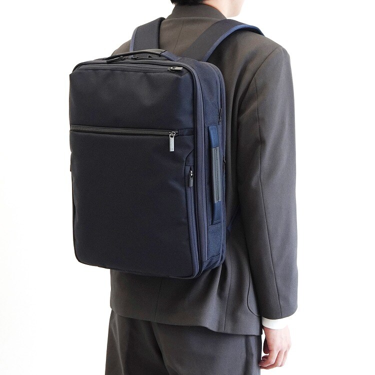 リュックサック ボックスリュック B4ファイル 15.6インチPC ace
