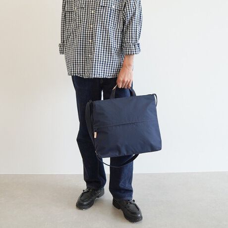 [^:17813]^EEgxEX|[cErWlXȂǃV[XɊ􂷂JWAobOV[YBÔȂVvȃfUCx[XɂAyʃ^CṽV_[obOBkṽANZgȂǁA肰ȂZfUC|CgłBA4p[\{̑fނɂ́AH{ngpނX[Yɏołt@Xi[ttg|PbgI[KiCU[|PbgŏG݂Ɏ[\߉\ȃV_[xg莝\ȃnht