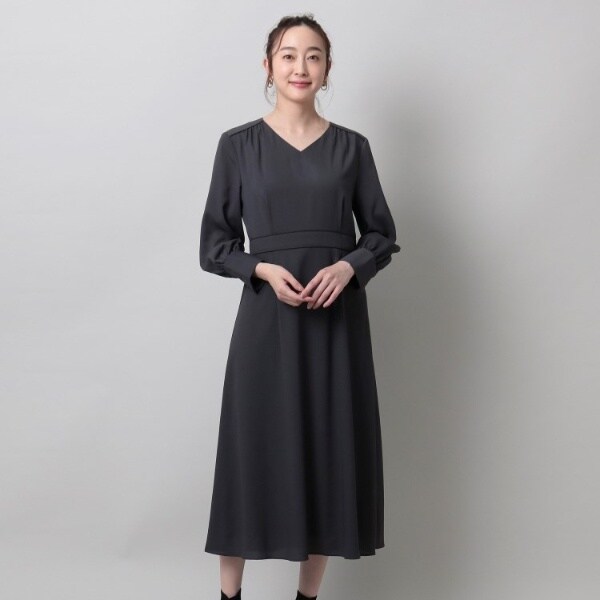 L♦︎未使用アンタイトル ¥28,600ハイウエストロングワンピース きちんとしたい日も活躍】ハイウエスト ロングワンピース＜無地