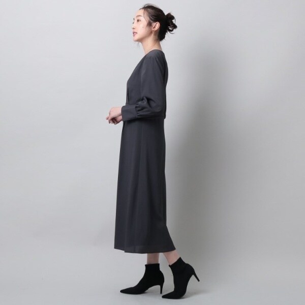L♦︎未使用アンタイトル ¥28,600ハイウエストロングワンピース きちんとしたい日も活躍】ハイウエスト ロングワンピース＜無地