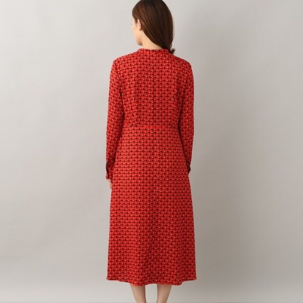 美シルエット&着映え／洗える】スクエアジオメ柄 ボウタイワンピース