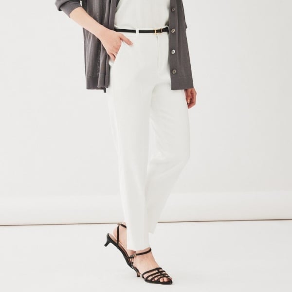 アンタイトル（UNTITLED）/【後ろウエストゴムきれいめ】ストレッチ テーパードパンツ キレイ見え後ろウエストゴム】ストレッチテーパードパンツ | アン