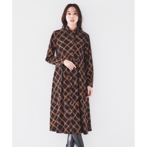 And couture ジオメトリック柄 ボウタイ付きワンピース セール 50%OFF】ジオメトリック長袖ボウタイワンピース