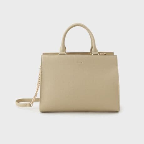 [^ԁF15302022]yfUCz{NV[ȃVGbgNxV_[obOBnh̍vɂ͋{ĂAfUC̃ANZgɁB̃|PbgtĂ邱ƂŎ[͂Aʋ΂fC[[XɍœKłBt̃V_[2{ZbgB`F[t̃V_[́AZj[V[ł􂷂GKgȈۂɎdグĂ܂Bʏ̃V_[tĂ̂ŁA̓̃X^CV[ɍ킹Ďg\łByfށzV{̍vByX^COzZj[IP[WV[̃X^COɁBfjȂǂ̃JWAX^CO̊OɂydlzE|PbgF~2Ɩ̊֌WɂAۂFČꍇ܂B܂Ap\REX}[gtHȂǂ̊ɂA኱iƉ摜̃J[قȂꍇ܂Bd:635g(TvTCY)