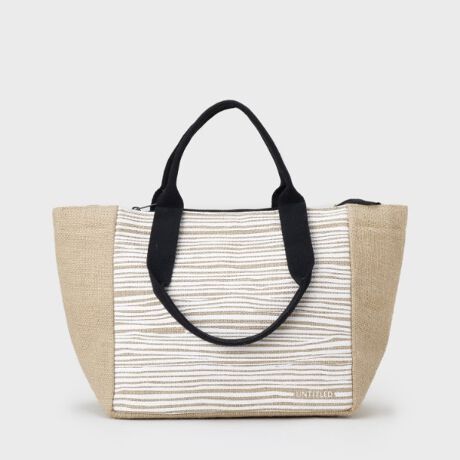 [^ԁF15302056]yfUCzۗ@\W[gfނ̃g[gobOB_unhłD݂ɂĎg܂B}`͊OɏoƂAɓꍞނƂ\B̃lbgbV|PbǵAۗܓƂĂg܂BoyȂ长ƃJ[WJłB舵ӁvgHAivIȂ̂ł͂ȂAXɂЂъEEׂƂN܂Bvgւ̉ߓxȖC͂BȈՃ^Cvۗ̕@\ׁ̈AԂۗ̕ɂ͌܂̂ŗ\߂ByfށzAfށiW[gjVRfނłW[g͒nɗDGRȑfނƌĂ܂BRbgydlzE|PbgF~3Ɩ̊֌WɂAۂFČꍇ܂B܂Ap\REX}[gtHȂǂ̊ɂA኱iƉ摜̃J[قȂꍇ܂Bd:245g(TvTCY)