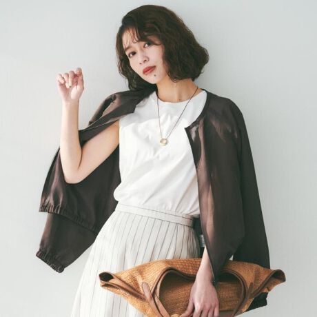 [^ԁF15342530]yfUCziȌɃgĥVA[fނ̃u]BOX[uł肵VGbgłB^bNA⑳ɂ̓S邱ƂłӂƂ炵tHɎdグĂ܂ByfފzĂɑΉVA[TeB^eɃVL[|GXeARɂ͖Ȃƕ@̔zƂgŁAKxȌyƓA芴𕹂gĥfނɂȂ܂ByȂ|CgzTVcAƂɂ҂BŷŒĂƂSȂĂ܂BvbVAbvĒĂƂy₩ȈۂɂȂ܂BydlzE|PbgȂEnȂƖ̊֌WɂAۂFČꍇ܂B܂Ap\REX}[gtHȂǂ̊ɂA኱iƉ摜̃J[قȂꍇ܂Bd:100g(TvTCY)