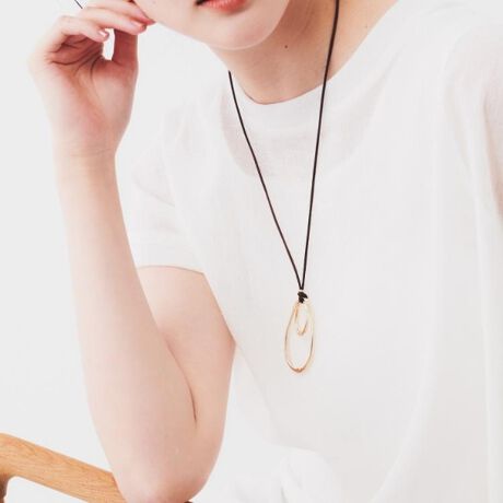 [^ԁF15304112]yfUCzVvȂ݊̂郏gbvlbNXB_uOꂽۂo܂BTeR[h̏_炩́AbNXۂ^AlXȃX^CɃtBbg܂BVR{[ŊȒPɒ\łByR[fBl[gzs[X_炩fނ̃XJ[gƃgbvXɍ킹ăJWAvXBVvȃR[fBl[gƂ̃X^COɂ͉؂₩^܂BƖ̊֌WɂAۂFČꍇ܂B܂Ap\REX}[gtHȂǂ̊ɂA኱iƉ摜̃J[قȂꍇ܂B