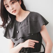 【きれいめ洗えるフリル】ラッフルシアーブラウス