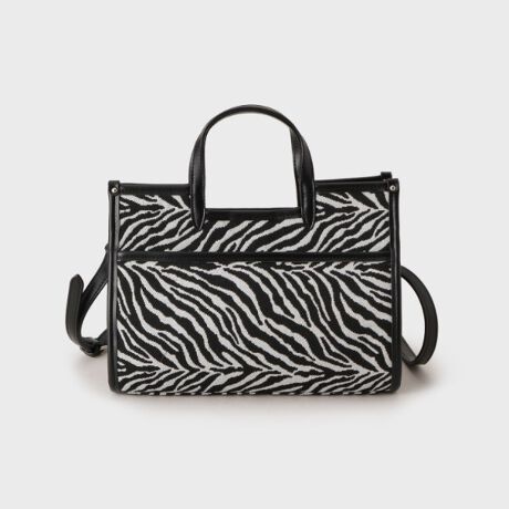 [^ԁF15301052]yfUCzIׂWJ[h̃~fBATCYg[gobOB悢TCYŕ咣߂AlXȃX^COɓ݂܂BzF̃X[X̃pCsOőŜ܂ۂɁB\Ɠɂ̓|PbgĂA@\[Ă܂BqEA[uAyCY[3WJłByR[fBl[gzngbvX⃏s[XR[fBl[g̃|CgɁBydlzE|PbgFO~1 ~3Ɩ̊֌WɂAۂFČꍇ܂B܂Ap\REX}[gtHȂǂ̊ɂA኱iƉ摜̃J[قȂꍇ܂Bd:400g(TvTCY)