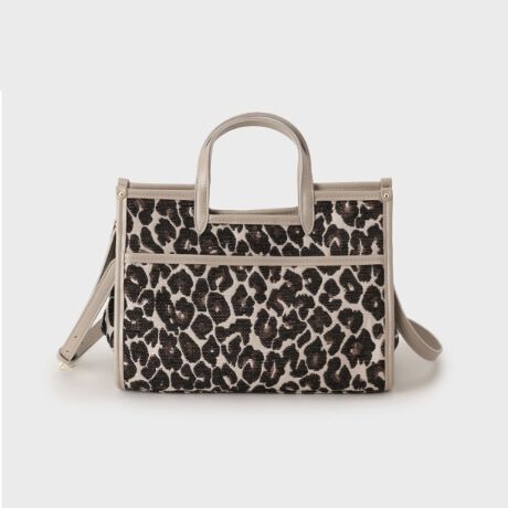 [^ԁF15301052]yfUCzIׂWJ[h̃~fBATCYg[gobOB悢TCYŕ咣߂AlXȃX^COɓ݂܂BzF̃X[X̃pCsOőŜ܂ۂɁB\Ɠɂ̓|PbgĂA@\[Ă܂BqEA[uAyCY[3WJłByR[fBl[gzngbvX⃏s[XR[fBl[g̃|CgɁBydlzE|PbgFO~1 ~3Ɩ̊֌WɂAۂFČꍇ܂B܂Ap\REX}[gtHȂǂ̊ɂA኱iƉ摜̃J[قȂꍇ܂Bd:400g(TvTCY)