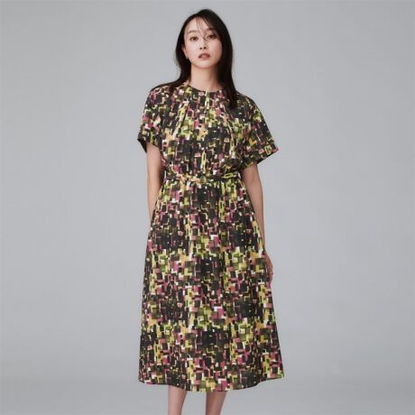 [^ԁF15353303]yfUCzubNςݏグlȃ_Ȋ􉽊w͗l̏iȃs[X́AOJdlŒE₷A܂Ɏ{ꂽ^bN|CgBnxgŃEGXgCۗAGKgȃVGbgy߂܂BꖇŎ̂̃s[X́AoItBXX^Cɂ҂łByfފz|GXe100̃fVfނɃvg{fށBKxȃnRVƃh[v̑fނɂȂ܂B̗ǂƂŁAӉĂ܂܂ɂœKȑfނɂȂ܂ByȂ|CgzꖇƂĂ߂łBydlzE|PbgF~2EEGXgSEnȂE{̂ƓnF̃L~\[hXt̏i͂ⓧ܂BƖ̊֌WɂAۂFČꍇ܂B܂Ap\REX}[gtHȂǂ̊ɂA኱iƉ摜̃J[قȂꍇ܂B