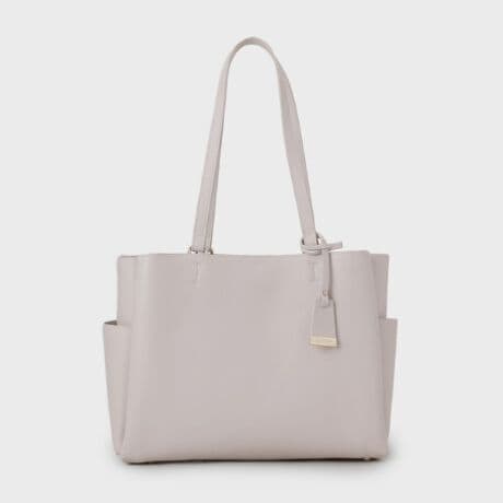 [^ԁF15301050]yfUCzނp\RTCỸVvȃg[gobOBî悢V{ƃĉfނ́Ay\tgŁAɑ̂ɗD݂܂B|Pbgd؂肪[ĂAו̎dɂ֗łByfށz悢c̍vyX^COzʋ΁Eʊwɂ߁BydlzE|PbgF~3 O~2EA4t@C[Ɩ̊֌WɂAۂFČꍇ܂B܂Ap\REX}[gtHȂǂ̊ɂA኱iƉ摜̃J[قȂꍇ܂Bd:550g(TvTCY)