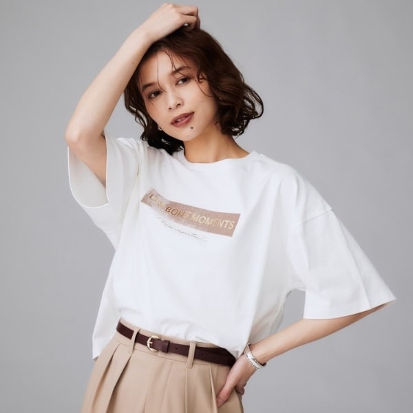 UNTITLED　アンタイトル　ホワイト　フリルカットソー　トップス　Tシャツ アンタイトル(UNTITLED) レディース Tシャツ・カットソー の一覧