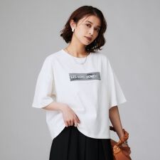 【コットン100ゆったりショート丈洗える】ベロアロゴTシャツ