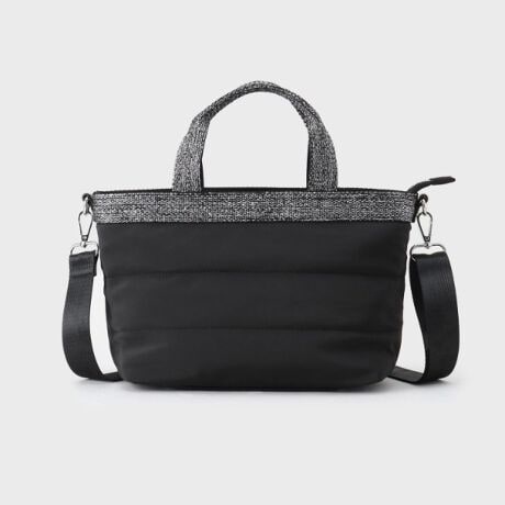 [^ԁF15304031]yfUCz\tgȃpfbgdl͂̏M`g[gBƃx[VbNȃe[vAJWAȂꂽX^COɃ}b`܂BOɂ͕֗Ȃ|PbgtŁAו̏oꂪX[YBɁAw̃t@Xi[|PbgŋMdi[ł܂Be[vV_[t2WAYdlȂ̂ŁA|΂ߊ|OKIƋ@\𗼗AgȂg[głByR[fBl[gzJWAȂꂽbNXŁAVvȃR[fBl[g̃ANZgɂ߂łBydlzE|PbgFO~1 ~3Ɩ̊֌WɂAۂFČꍇ܂B܂Ap\REX}[gtHȂǂ̊ɂA኱iƉ摜̃J[قȂꍇ܂Bd:420g(TvTCY)