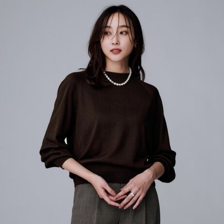 [^ԁF15314456]wxKnityfUCzŏ_炩ȔGƃVvȃRN[VGbg̃fUCŁAXJ[gƍD̃vI[o[By₩ȒSnŁAȂĂd˒ɂœKB̑fނȂ̂ŃWPbgHDƑ̉߂₷AꖇłKɉ߂܂Byfފzh[v₵Ȃ₩ȕ̃[ƁA፬̃E[uhюQ荇킹čꂽA2fނ̓킹QByȂ|CgzXJ[g킹ŃtF~jɁAChpcfj킹ŃJWAɁBANZXJ[tgŃfC[[XɍœKȃACełBƖ̊֌WɂAۂFČꍇ܂B܂Ap\REX}[gtHȂǂ̊ɂA኱iƉ摜̃J[قȂꍇ܂B