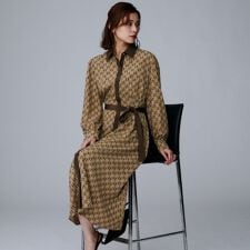 【ウエストリボン前開きボタンレトロモダン】チェーン柄フレアワンピース