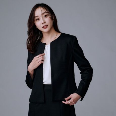 [^ԁF15344503]yfUCzH~Ԃ̃W[Wfރm[J[WPbǵA~j}ŐꂽfUC̈ꒅłB܌Ǝdグm[J[dlɂAV[vɌA炵_炩io܂B]vȑȂVvȃfUC̓_łȂ^CXȖ͂AZbgAbv͂Ãs[XXJ[gȂǂɂ킹₷łByfފzH~Ԃ̃W[Wł̃X[cfނV[Y̓j[AĂ܂BEHbVuΉ̖hkE[ƓiC҂AɌ܂œxڂl߂ĕ҂ގŁAV[vYȖږʂɎdグĂ܂B܂AHōXɓȐDhkH{ґȍHւ鎖ɂAk̈A̕\ʕωɂAz僉CNȂ̂BVRfނłȂeNjJȐnŁAW[Wł郊bNXȂAẑ悤ȎdĉfƃGKgS̑fނɂȂ܂ByȂ|Cgzfނ̃e[[hWPbgiiԍF153|44502jAe[p[hpciiԍF153|64502jA}[ChXJ[giiԍF153|74502j̓WJłBm[J[WPbgɂ̓ZbgAbṽXJ[g킹߂łBydlzE|PbgF~1EnFdāƖ̊֌WɂAۂFČꍇ܂B܂Ap\REX}[gtHȂǂ̊ɂA኱iƉ摜̃J[قȂꍇ܂Bd:325g(TvTCY)