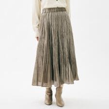 アンタイトル(UNTITLED)の【ウエスト総ゴム／ロング丈】ランダムプリーツベロアスカート