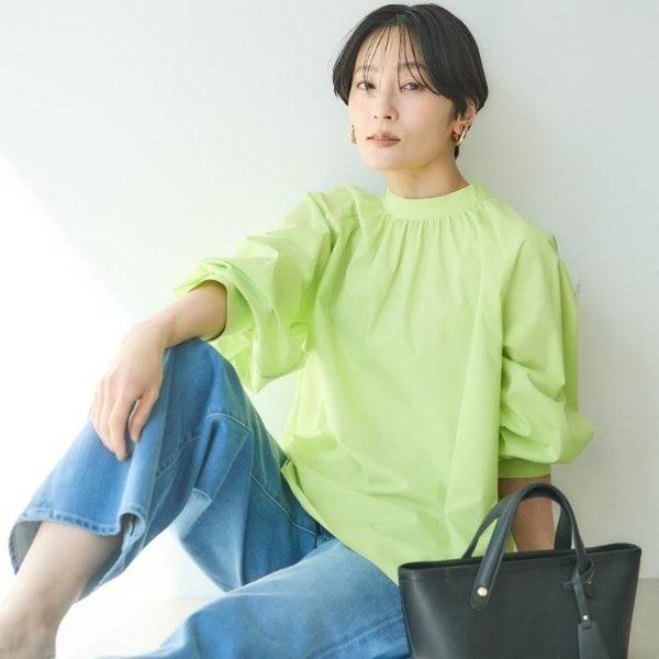 【洗えるオンオフ使える】タイプライタースタンドネックブラウス