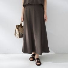 リラックスフレアスカート