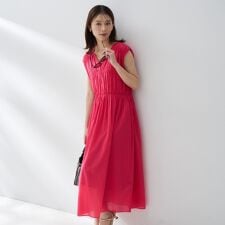 シャーリングロングワンピース