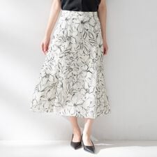 フラワープリントスカート