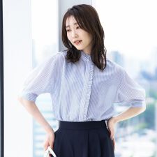 フリルスタンドカラーブラウス の一覧 | マルイウェブチャネル