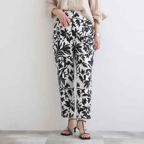 洗える】ボタニカルテーパードパンツ | インディヴィ(INDIVI) | マルイ  