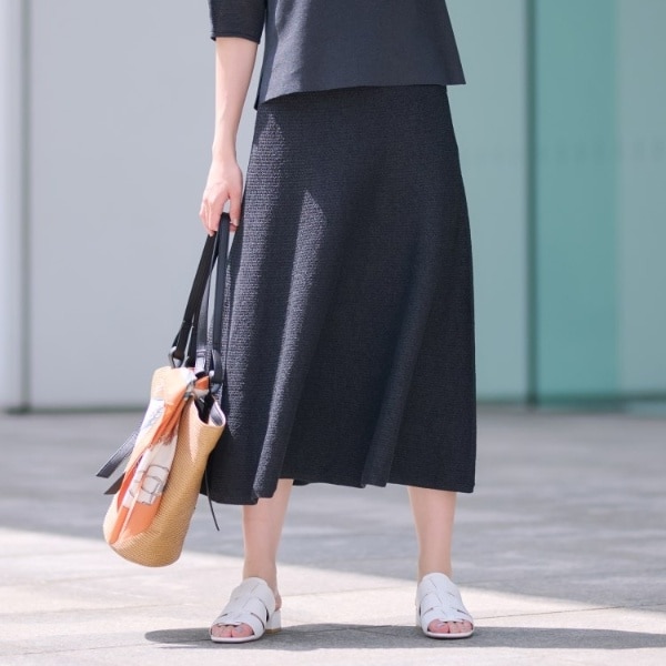 ふるさと納税 服 岐阜県 岐阜市  日本製 秋冬用 両面起毛 ワイドパンツ 色：チャコール サイズ：13号 レディースパンツ 婦人用 ビジネス (2124) 岐阜市 ／ ビ… 日本製】秋冬用 両面起毛 ワイドパンツ ＼色が選べる