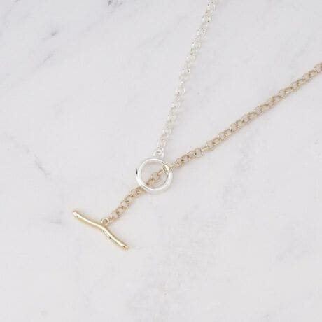 [^ԁF12701538]yfUC|CgzoCJ[̃^`F[|Cg̃VvȃlbNXłBoCJ[ł邱ƂłЂƕȂfUČ1{B}g^CvYp\łByX^CO|CgzVvȃgbvXWPbgCi[킹܂ŕL킹Ă܂BV[g^Cvŋɂ͂炸m̃fUC܂ܒp܂BƖ̊֌WɂAۂFČꍇ܂B܂Ap\REX}[gtHȂǂ̊ɂA኱iƉ摜̃J[قȂꍇ܂B