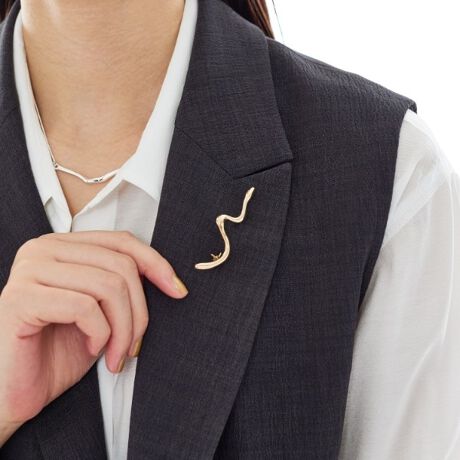 [^ԁF12701527]yfUC|CgzZj[V[łȂAfC[ɂghȃu[`ołBV[AACeɂ݂₷AgC₷Vvȃ^fUCɎdグĂ܂BmłȂAobOɃANZgƂĕt̂߂łByX^CO|CgzZj[V[ɂ͂AfC[gƂĂĂACełB̃ACeƂ̏d˕t߂łBƖ̊֌WɂAۂFČꍇ܂B܂Ap\REX}[gtHȂǂ̊ɂA኱iƉ摜̃J[قȂꍇ܂B