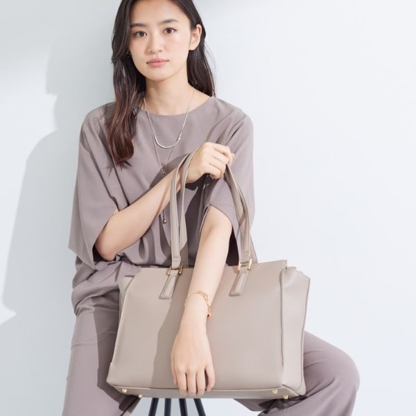 収納力◎／A4サイズ対応】シゴデキバッグ | インディヴィ(INDIVI