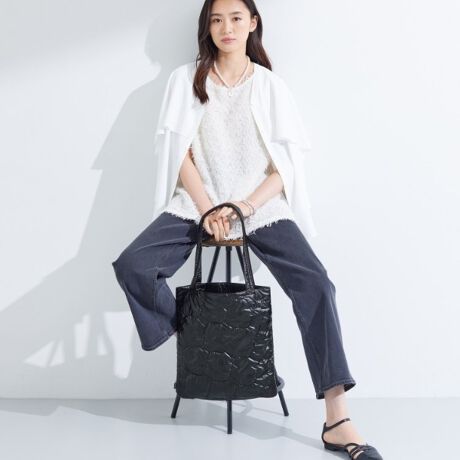 [^ԁF12701129]yfUC|Cgz򂠂fނANZgɂ҂ȃLgg[głB킽ꂽLg{A݊fUCɎdグĂ܂BA4TCY̔ėpTCWOłByX^CO|CgzfC[g͂Am[gp\R^ubg̎^тɂ߂łByʂŃ}`̂ȂfUĈ߃TuobOƂĂ􂵂܂BydlzE|PbgF~1EA4TCY[Ɩ̊֌WɂAۂFČꍇ܂B܂Ap\REX}[gtHȂǂ̊ɂA኱iƉ摜̃J[قȂꍇ܂Bd:115g(TvTCY)