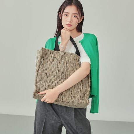 [^ԁF12704105]yfUC|CgzIׂ长oG[Vɕx񂾃VvȃXNGA^g[gobOłBԂ̃Aj}~bNXcC[hfނ܂ŁAD݂X^Cɍ킹ĂIт܂B}`̂eʃ^CvłByX^CO|CgzH~̓邱Ƃ̂ł长ƃJ[oG[VŁAẴX^C1邾łC`FWł܂BVvȌ`Ŕėp̍ACełBydlzE|PbgF~1EA4TCY[Ɩ̊֌WɂAۂFČꍇ܂B܂Ap\REX}[gtHȂǂ̊ɂA኱iƉ摜̃J[قȂꍇ܂Bd:475g(TvTCY)