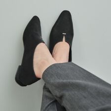 スリットデザイン パンプス