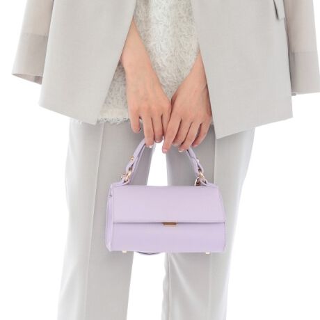 [^ԁF12704111]yfUC|Cgztbv^̉VGbggh~jobOłB̌̏Ȃ~j}ȃfUCŁAVbNȕ͋Cɂ݂܂BJ͑傫߂ŁAȂՂ^CvłBV_[͒߁AO\ƂȂ܂ByX^CO|CgzNVJȃX^CJWAX^C̊O܂ŁA_邾ŃghAbvACełBydlzE|PbgF~1Ɩ̊֌WɂAۂFČꍇ܂B܂Ap\REX}[gtHȂǂ̊ɂA኱iƉ摜̃J[قȂꍇ܂Bd:350g(TvTCY)