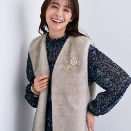 [^ԁF12744902]yfUC|Cgzgh̃~N̊炩ȃ^b`̃t@[H炵ƈĂVvȃWłBySñvXACeBnɂ̓|Pbgtŋ@\˔Ă܂BCi[jbgɂȂĂ̂ȂJAԂꂵɂ▭ȃTCWOɂĂ܂ByX^CO|CgzVA[Ci[Ȃǂ̃VvgbvX╿s[Xւ̃vXňCɏH̃ghX^C܂B{[{gƂ̑ǂAChpc⃌U[̃XJ[g킹߂łByfރ|CgziȉƂӂӂ킵_炩ȔG肪Bt@[̖ѐɂvg鎖ŁAAt@[̂悤ȕ\Ɏdグꂵ₷fC[[XɍœKȑfނɂȂĂ܂BydlzE|PbgF~2En聦Ɩ̊֌WɂAۂFČꍇ܂B܂Ap\REX}[gtHȂǂ̊ɂA኱iƉ摜̃J[قȂꍇ܂Bd:470g(TvTCY)