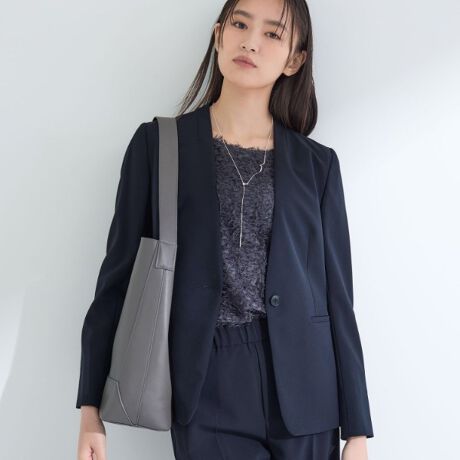 [^ԁF50542001]yDesignzVɂȂɂAƊȂXgb`AۂƏ_炩̂fނgpINDIVIԂ̃m[J[WPbgłB݂̋ɉ悤ɂ肵ẮAm[J[łƊ̂ۂłBEGXgplCƃ_[cŒ悭iĂ̂őOJĂV[vȈۂŒp܂BydlzE|PbgFO~2EnFdā̐íAz̎O(UV)ʂɂ܂B̌ʂ͉ivIł͂܂B̏iINDIVIX܂ł͎舵܂̂ł₢킹̓R[Z^[܂ŁBƖ̊֌WɂAۂFČꍇ܂B܂Ap\REX}[gtHȂǂ̊ɂA኱iƉ摜̃J[قȂꍇ܂BdʁF38iMj320g