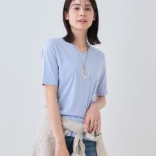 【洗える】シンプルVネックTシャツ