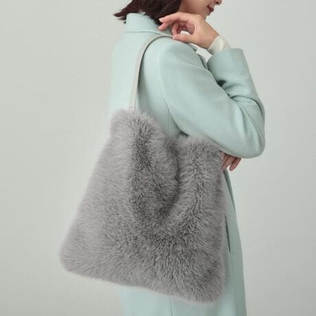 [^ԁF12704115]yfUC|Cgznhɓ|ANb`obOƂĂĂ2WAYg[gobOłB~N̊炩ȃtFCNt@[ŏi܂Bg[gobOƂėeʂՂTCYłByX^CO|CgzvXŏH~ƃAbv܂B2ɐ܂ătɎĂ΁ANb`̂悤ɎƂ\łBydlzE|PbgF~2EA4TCY[Ɩ̊֌WɂAۂFČꍇ܂B܂Ap\REX}[gtHȂǂ̊ɂA኱iƉ摜̃J[قȂꍇ܂Bd:340g(TvTCY)