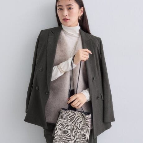 [^ԁF12744906]yfUC|CgzW[Ŵ悤ȃXgb`Ƃӂ݂ɉʂ̂\ʊ̒Sn\tgȃ_uWPbgłB񂵂₷oXƂƊfUCŎdグ܂BXgb`ngpdlŁACV[Yp܂ByX^CO|CgzfރpcAWƃZbgAbvX^C̑gݍ킹y߂܂BPiƂĂĂ̑ɃvX̂߂łBtWWJ[hfނ̃gbvX\ACeƂ̍킹ghAbvBVvłƌTCWÔ߁AdV[ɂ߂łByZbgAbvACezpcF127|64906WF127|44905yfރ|CgzQgphĈfނłB\ʂ͎̓ŉʊ\A܂ɂyW\fނɂȂĂ܂ByJ[ɂāz011(CgO[)611(CgO[)2F́An쐻@B̈ႢɂAJ[iԂ𕪂Ă܂B011(CgO[)FF݂̂O[J[611(CgO[)FԐF݂̂O[J[018(X~N)618(X~N)2F́An쐻@B̈ႢɂAJ[iԂ𕪂Ă܂B018(X~N)Ffނ̕\ic̐nj͂ƂJ[618(X~N)F018J[ɔ׏ZJ[ZbgAbvwꍇ́AJ[iԂł̂w𐄏Ă܂B̂قǂ낵肢v܂BydlzE|PbgF~2EnFdāƖ̊֌WɂAۂFČꍇ܂B܂Ap\REX}[gtHȂǂ̊ɂA኱iƉ摜̃J[قȂꍇ܂Bd:390g(TvTCY)